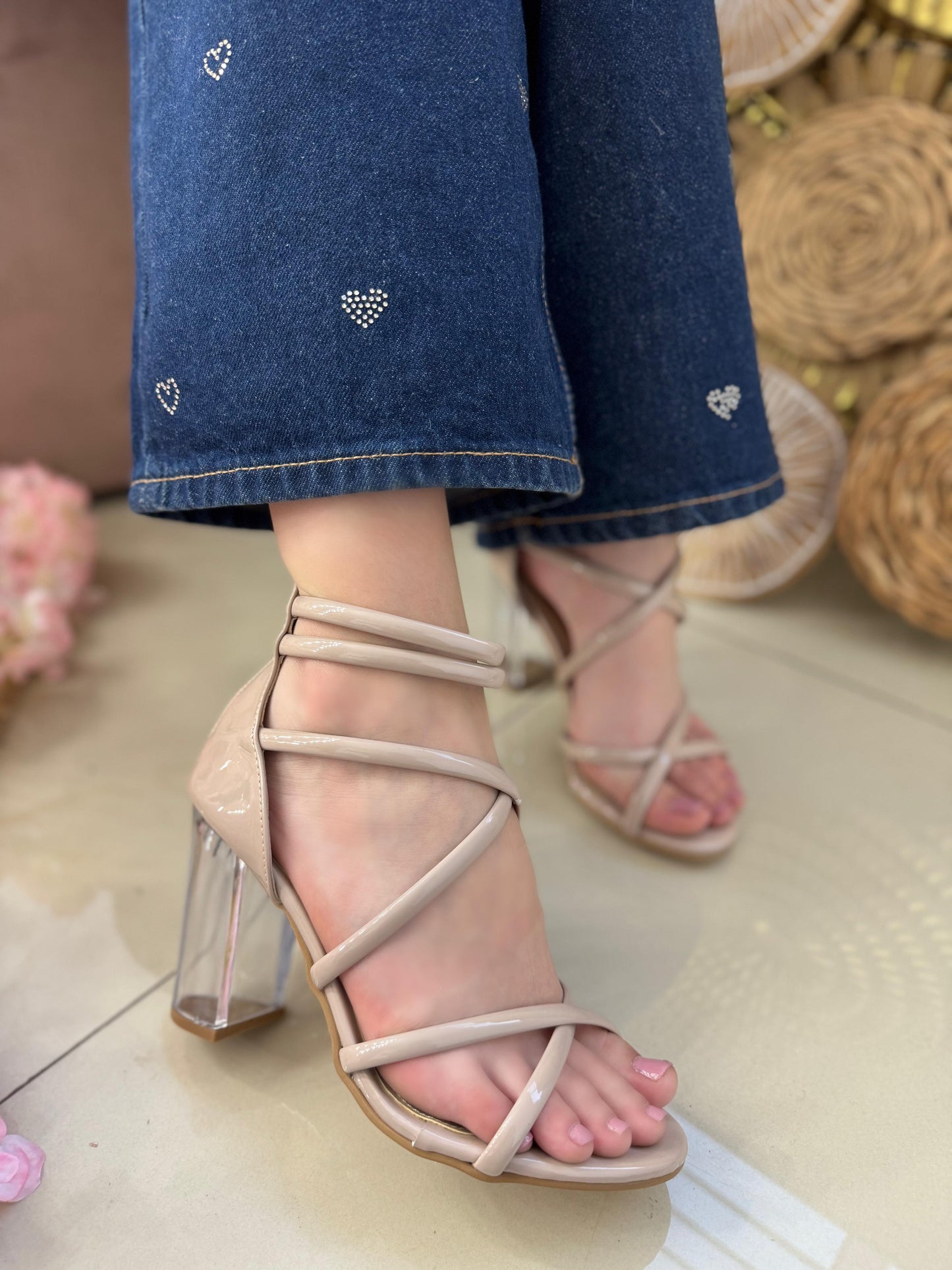 TOKYO HEELS