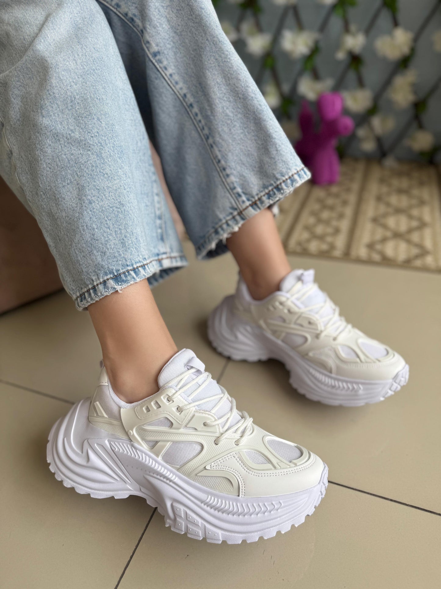 ELEVEN WHITE
