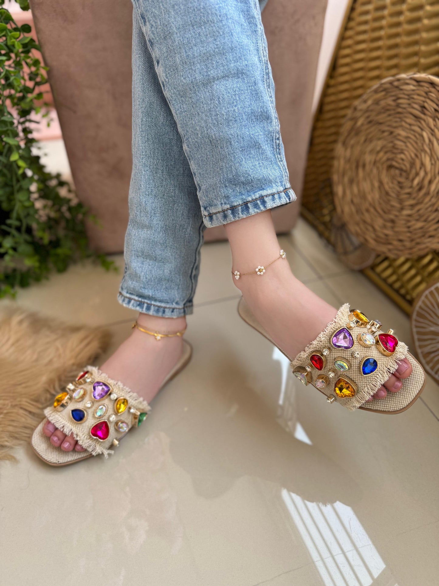 CHIC FEET