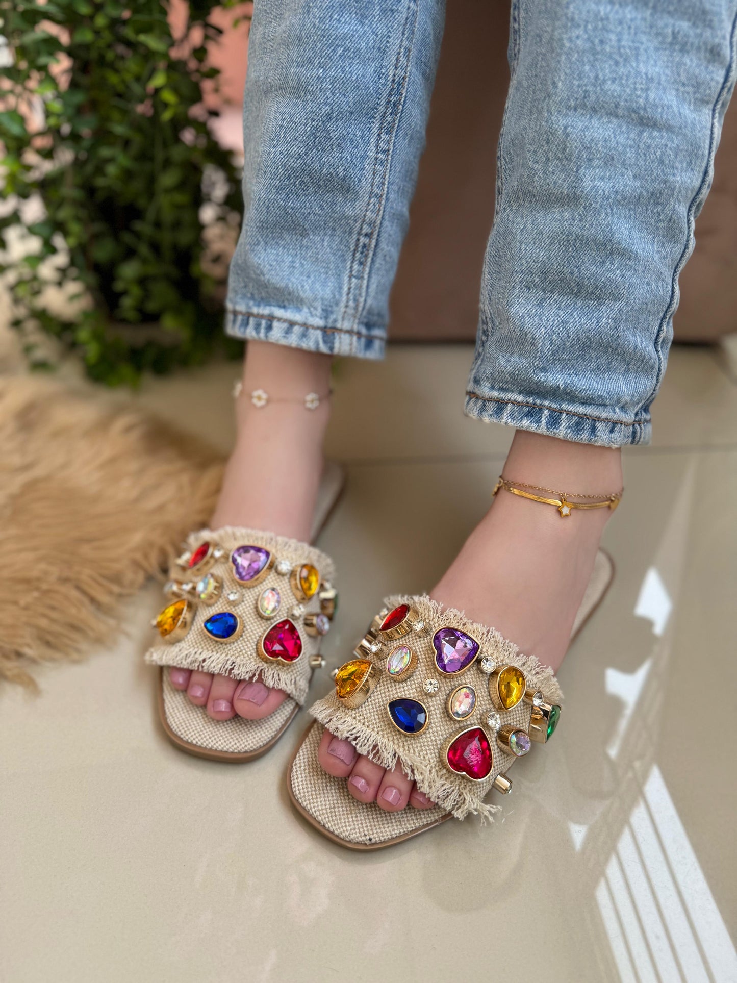 CHIC FEET