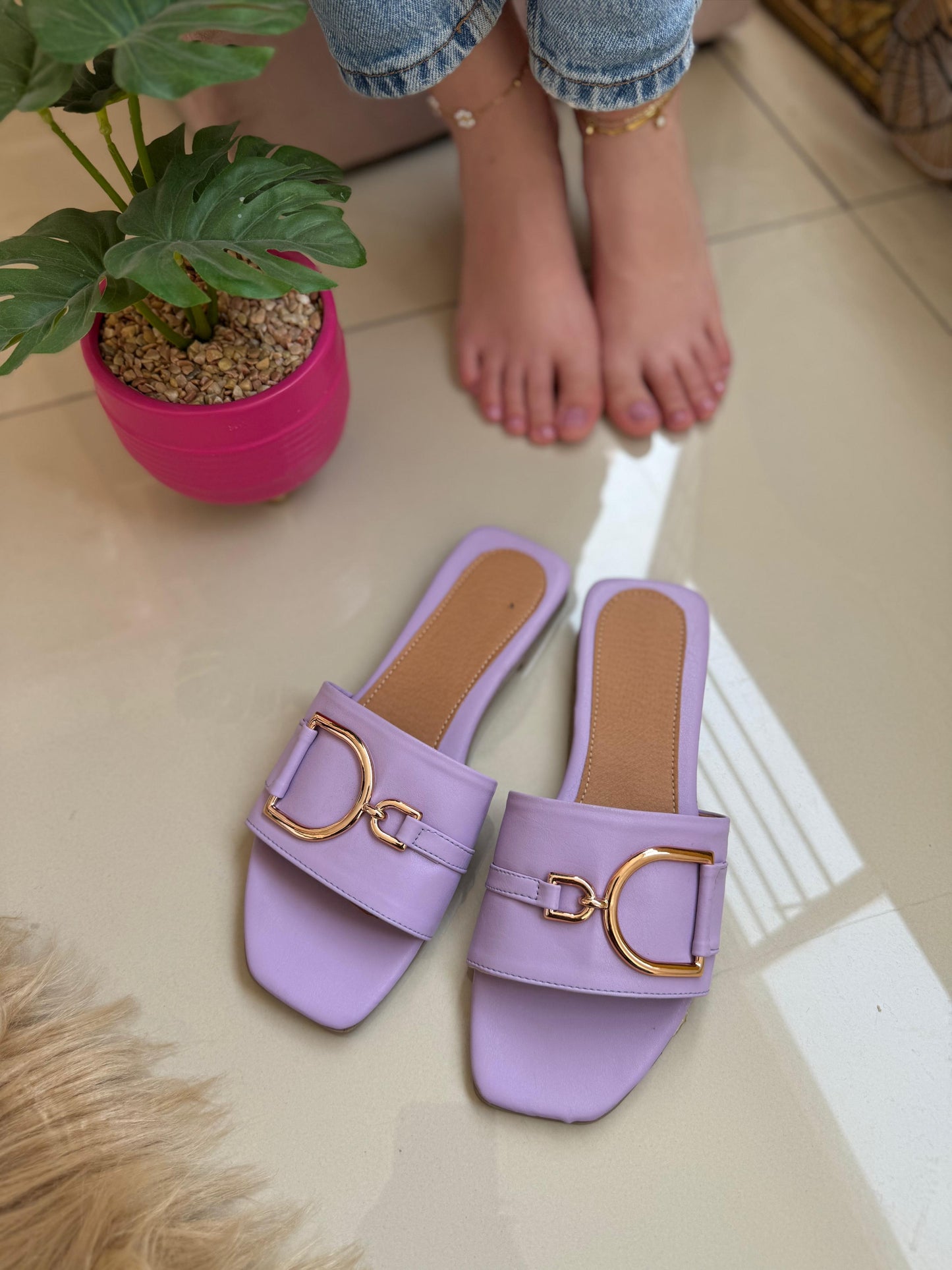 GLAM D-RING SANDALS