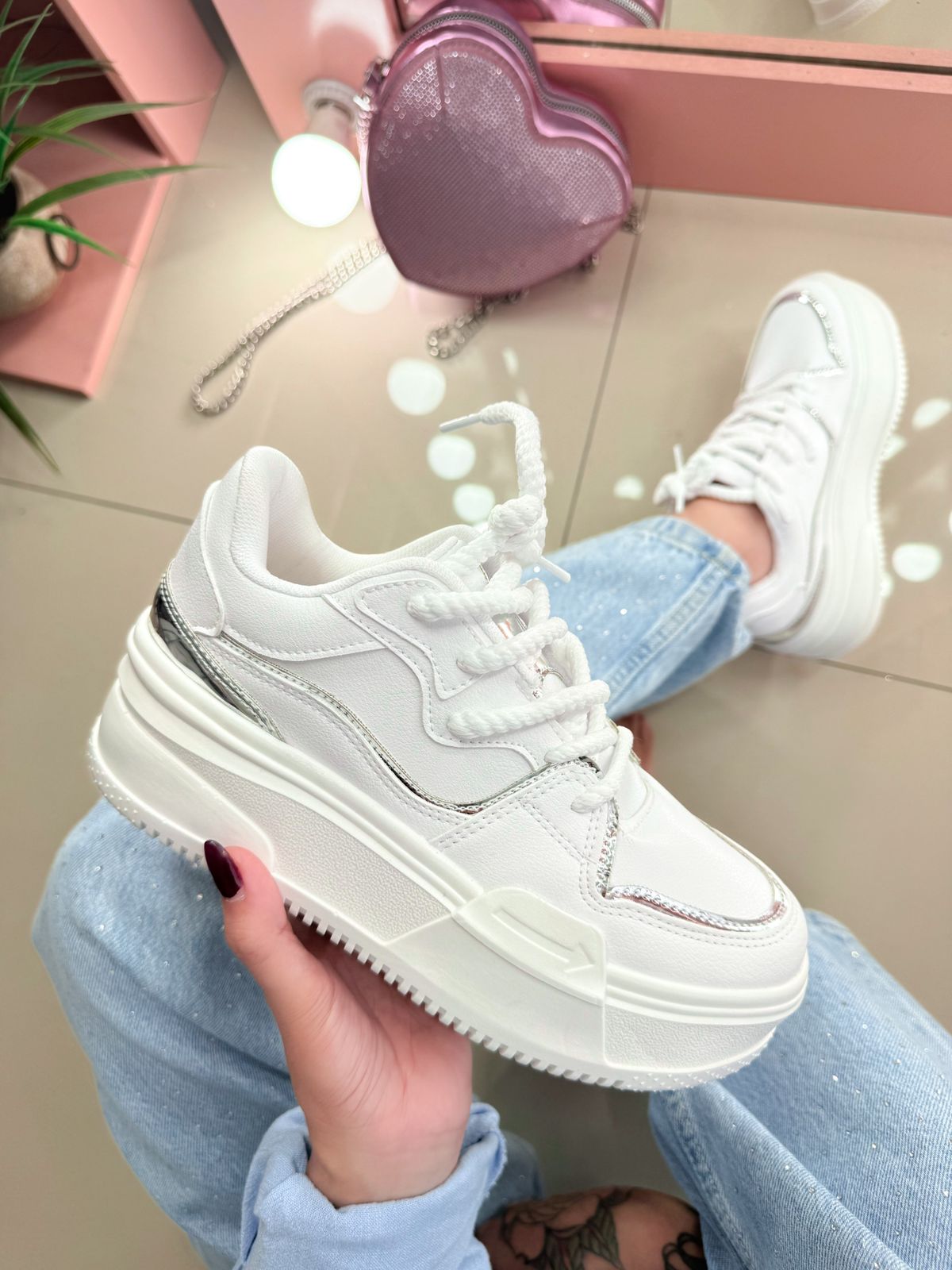 TENIS SUZANNE | Emmelie