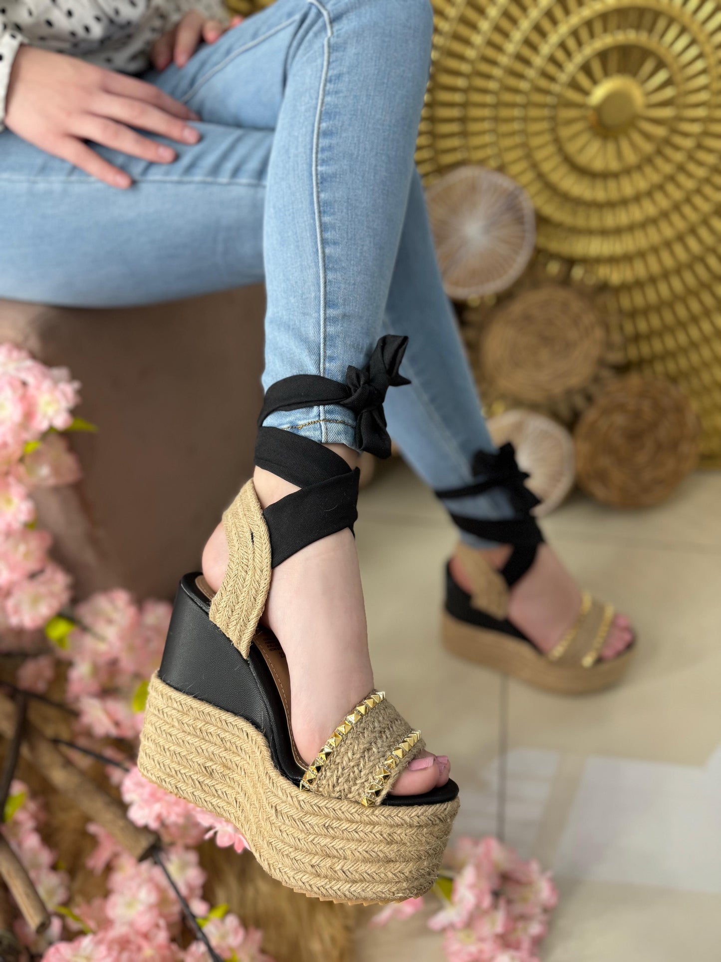 SOLANA SHOES