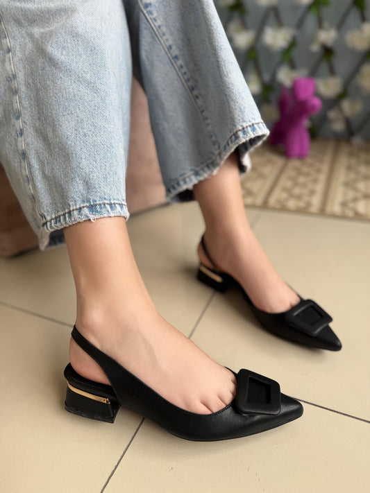 CHIC EN POINTE