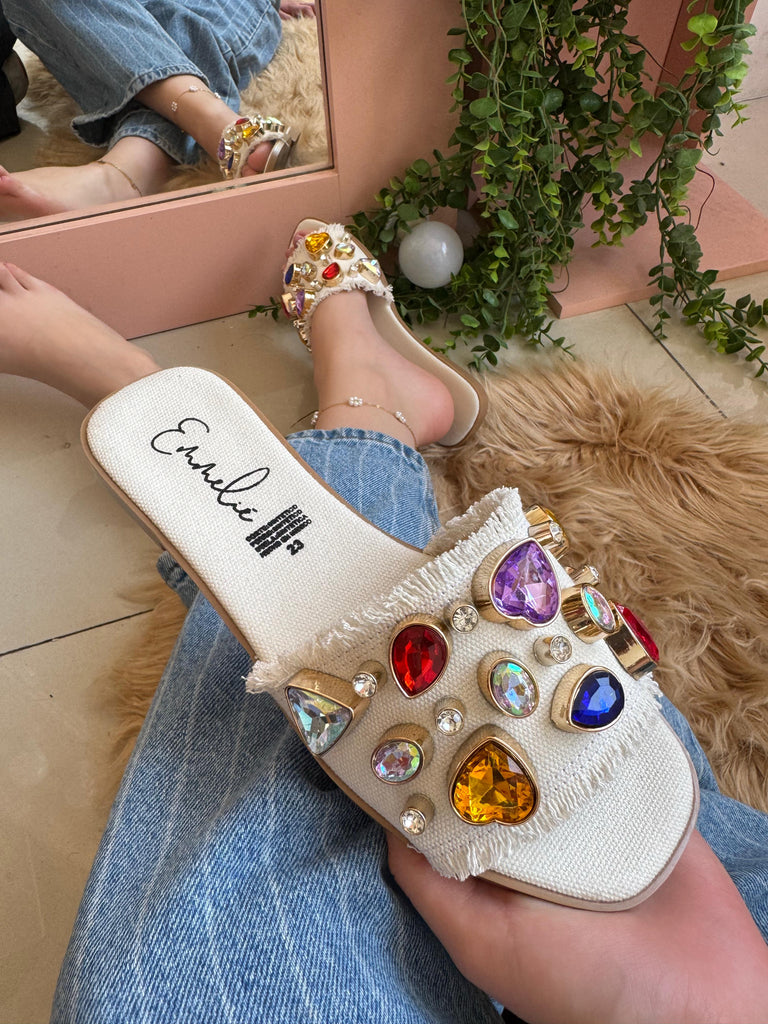 CHIC FEET