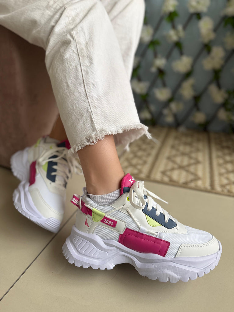 DAMA PINK