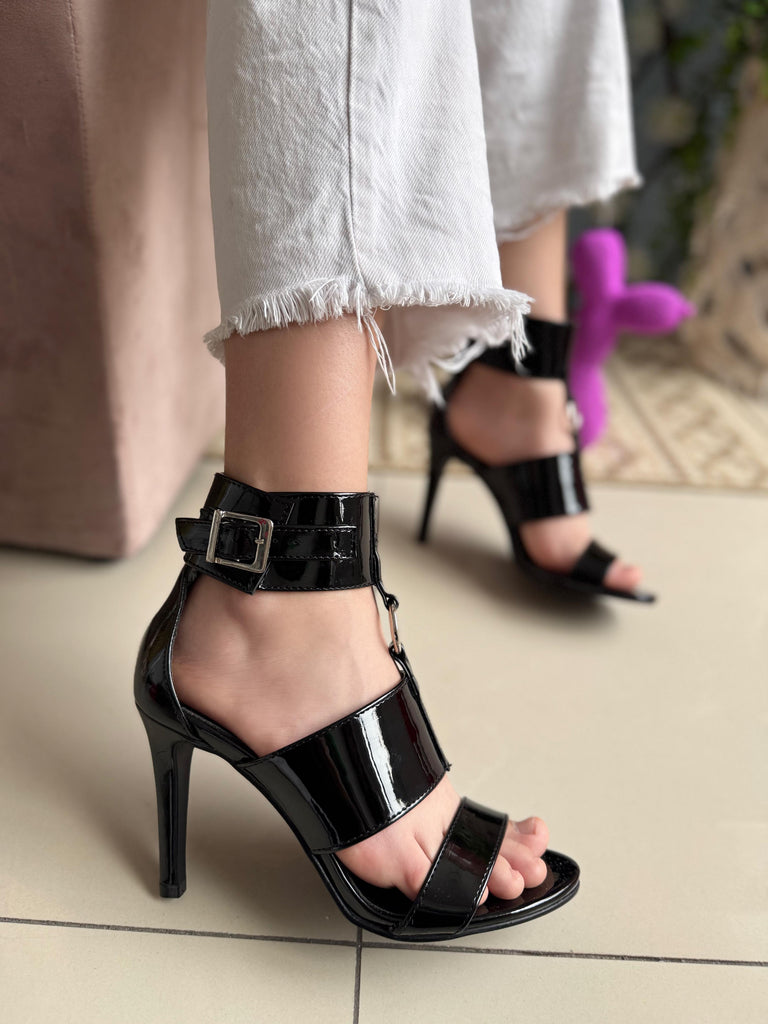 NUVELLA HEELS