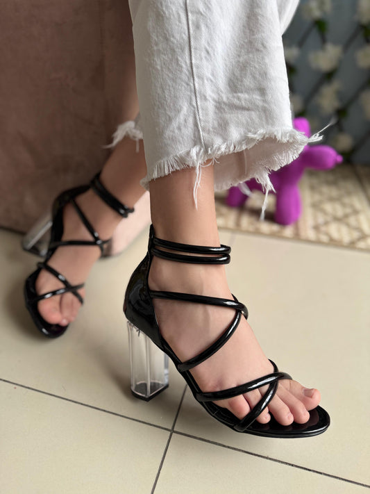 TOKYO HEELS